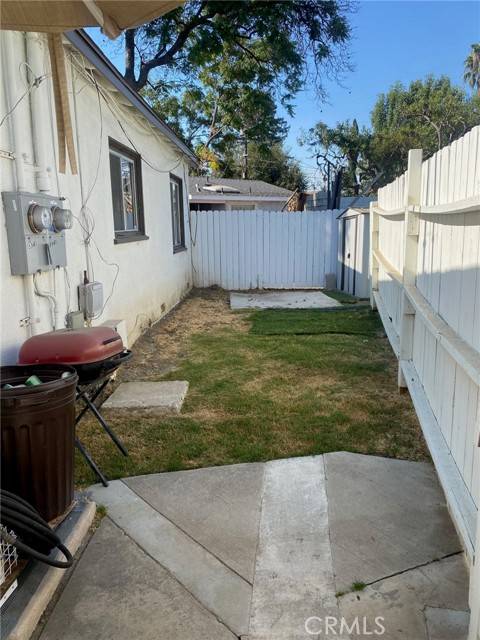 Sherman Oaks, CA 91411,5945 Tobias Avenue