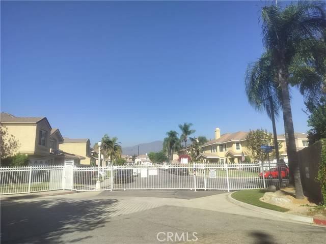 Pomona, CA 91767,2410 N Towne Avenue #24