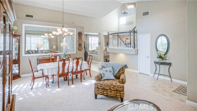 Valencia (santa Clarita), CA 91354,27237 Trenton Place