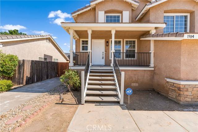 Palmdale, CA 93550,1904 Ivory Avenue