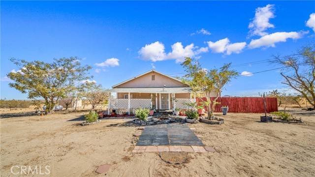 Palmdale, CA 93591,39325 182nd Street East