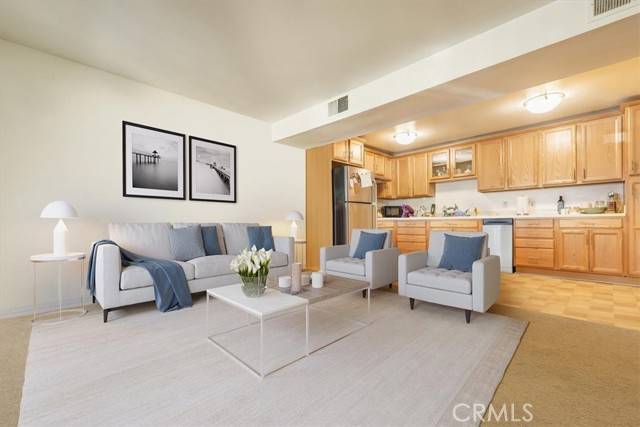 Sherman Oaks, CA 91403,14850 Hesby Street #202