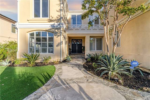 West Hills (los Angeles), CA 91304,7612 Carmenita Lane