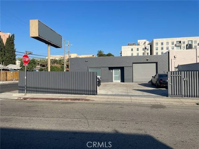 Los Angeles, CA 90038,1160 N Las Palmas Avenue