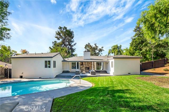 Woodland Hills (los Angeles), CA 91367,5932 Hinton Avenue