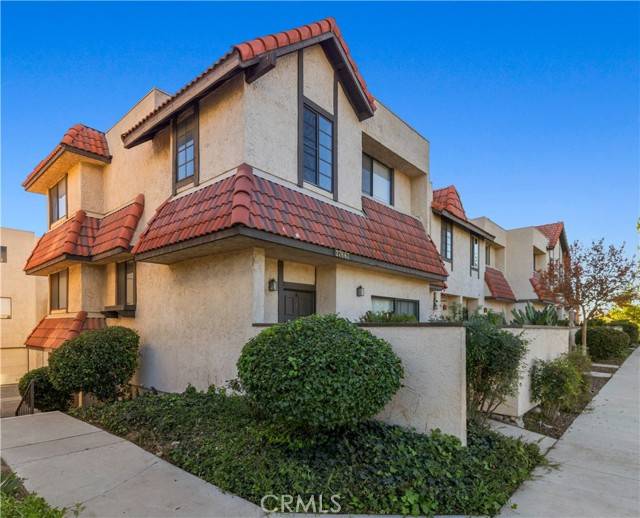 Canyon Country (santa Clarita), CA 91387,27667 Ironstone Drive #1