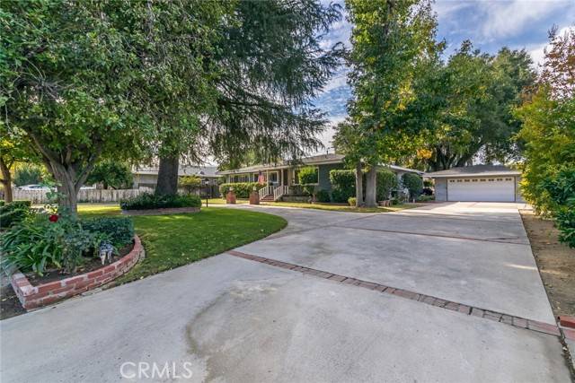 Newhall (santa Clarita), CA 91321,24653 Valley Street