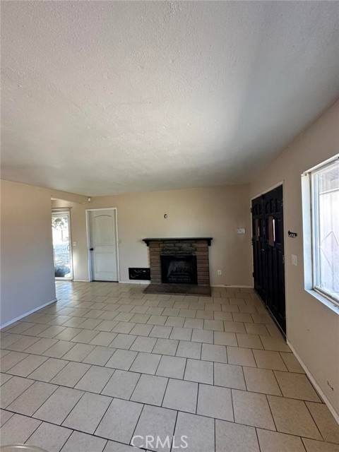 Lancaster, CA 93535,41123 171st Street