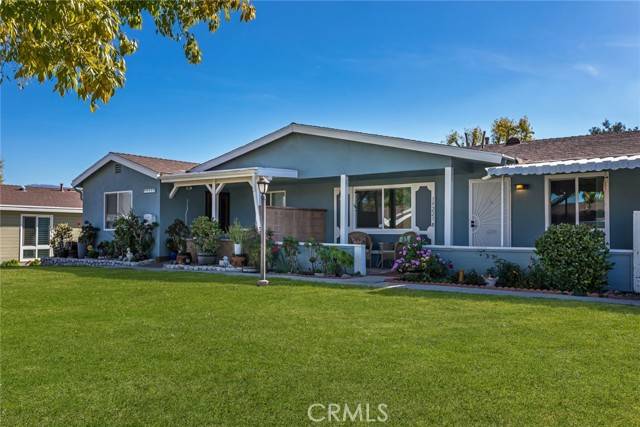 Newhall (santa Clarita), CA 91321,19221 Avenue Of The Oaks #B