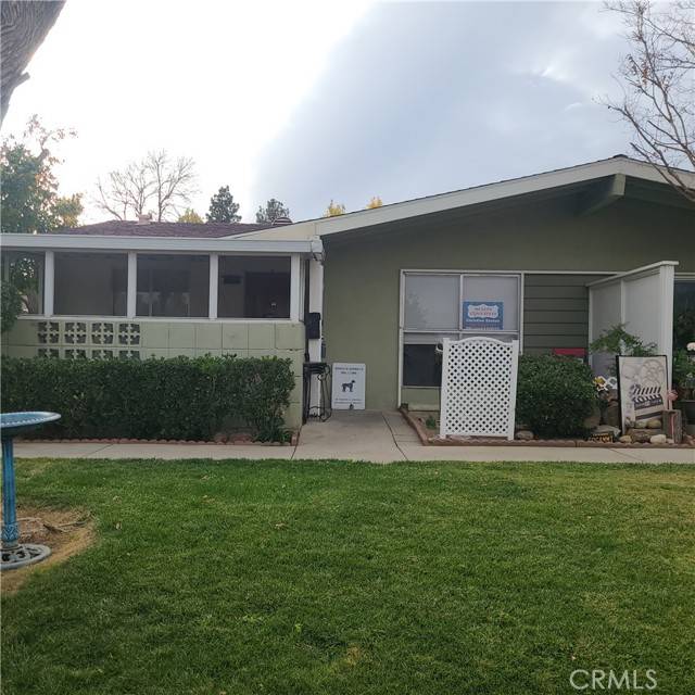 Newhall (santa Clarita), CA 91321,19110 Avenue Of The Oaks #D