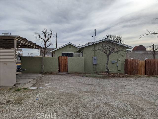 Lancaster, CA 93534,908 W Oldfield Street