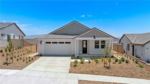 Castaic, CA 91384,28534 Orange Park Drive