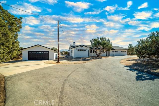 Hesperia, CA 92345,7587 3rd Avenue