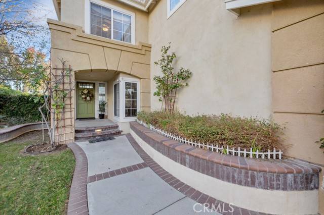 Valencia (santa Clarita), CA 91354,23014 Weymouth Place