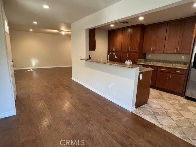 Woodland Hills (los Angeles), CA 91364,5262 Marmol Drive