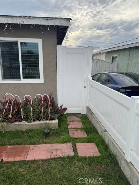 Hawthorne, CA 90250,5146 W 135th Street