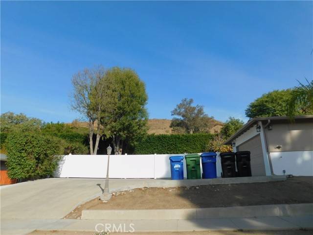 Sunland (los Angeles), CA 91040,11141 Mcvine Avenue