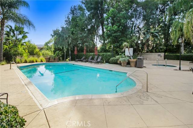 Woodland Hills (los Angeles), CA 91364,5200 Premiere Hills Circle #246