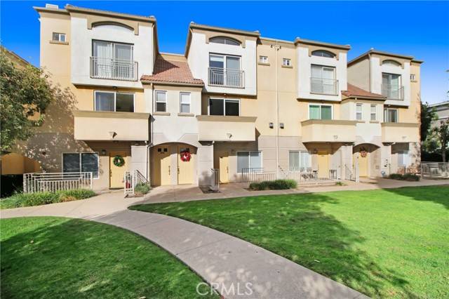 Woodland Hills (los Angeles), CA 91364,5200 Premiere Hills Circle #246