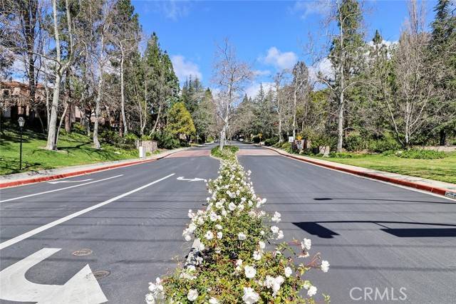 Thousand Oaks, CA 91362,187 Via Colinas