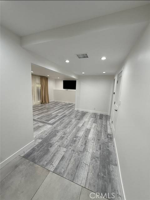 Porter Ranch (los Angeles), CA 91326,18241 Donmetz Street