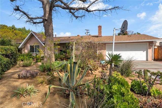 Canoga Park (los Angeles), CA 91304,22121 Cantara Street