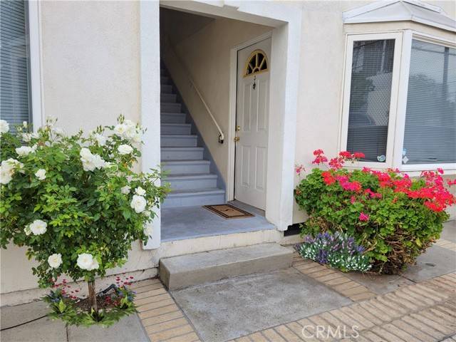 Sherman Oaks, CA 91403,14701 Dickens Street #8