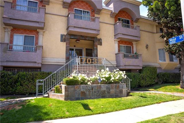 Van Nuys (los Angeles), CA 91406,7035 Woodley Avenue #115