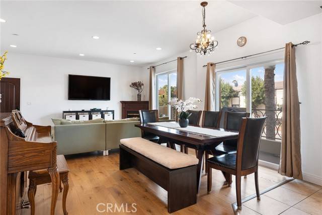 Sherman Oaks, CA 91403,15014 Magnolia Boulevard #1
