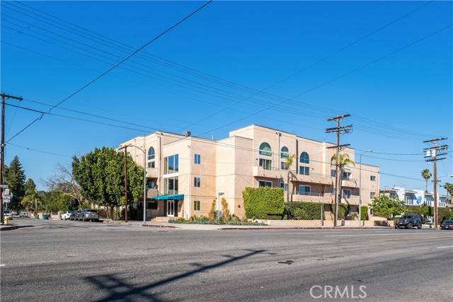 Valley Village, CA 91607,5604 Rhodes Avenue #312