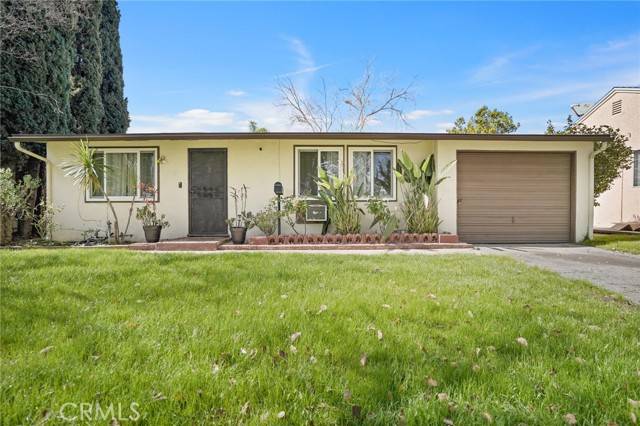 Panorama City (los Angeles), CA 91402,8219 Cantaloupe Avenue