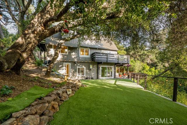 Topanga (los Angeles), CA 90290,21670 Encina Road