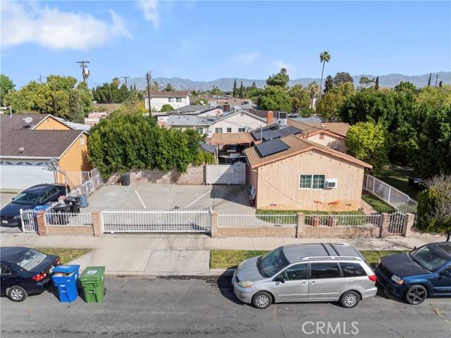 North Hollywood (los Angeles), CA 91605,7735 Lemp Avenue