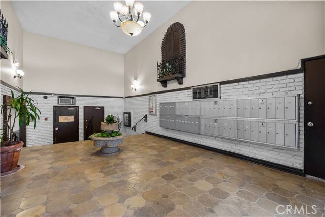 Encino (los Angeles), CA 91316,5454 Zelzah Avenue #309