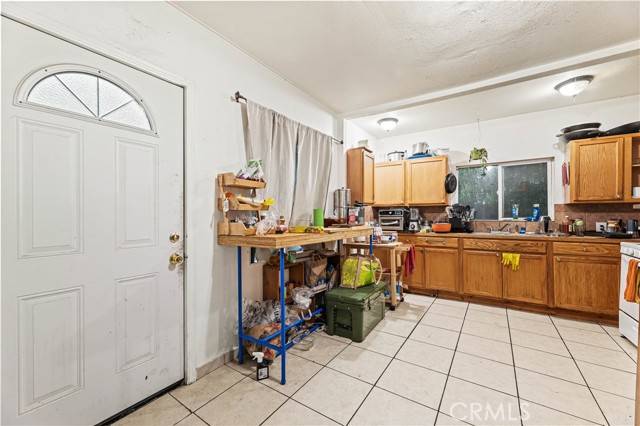 Los Angeles, CA 90031,2532 Eastlake Avenue