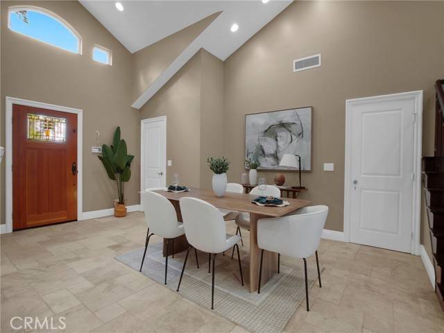Chatsworth (los Angeles), CA 91311,9809 Shoup Avenue