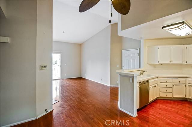 Oak Park, CA 91377,653 Oak Run Trail #TL402