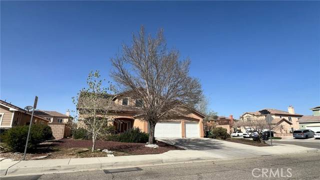 Lancaster, CA 93535,2541 E Avenue K3