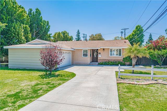 Granada Hills (los Angeles), CA 91344,17240 Los Alimos Street