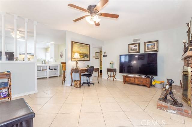 Simi Valley, CA 93063,2249 Jonesboro Avenue