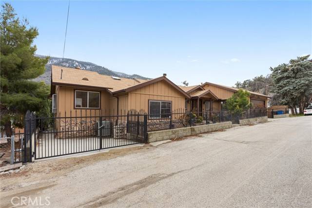 Frazier Park, CA 93225,4228 Willow Trail