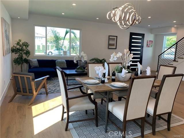 Sherman Oaks (los Angeles), CA 91411,14650 Margate Street