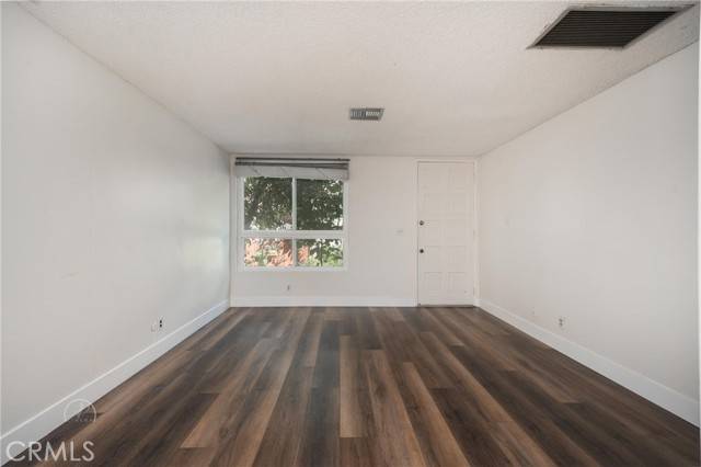 Van Nuys (los Angeles), CA 91405,7300 Lennox Ave #B7