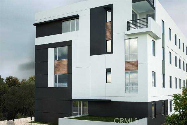 Los Angeles, CA 90004,144 S Catalina Street