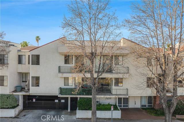 Winnetka (los Angeles), CA 91306,7211 Cozycroft Avenue #19