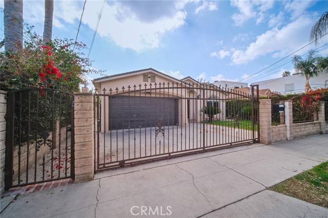 Van Nuys (los Angeles), CA 91401,13816 Bessemer Street