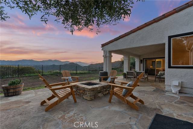 Calabasas, CA 91302,25174 Mulholland Highway