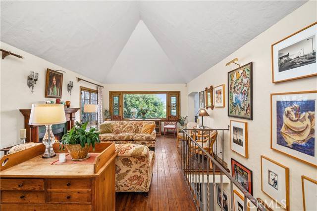 Sherman Oaks, CA 91403,14559 Round Valley Drive