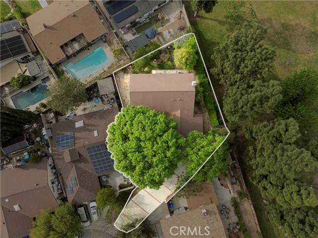 Valencia (santa Clarita), CA 91355,23203 Via Calisero