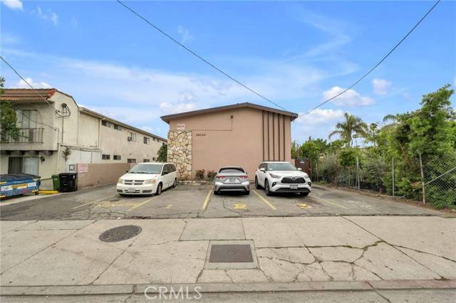 Van Nuys (los Angeles), CA 91406,16020 Vanowen Street